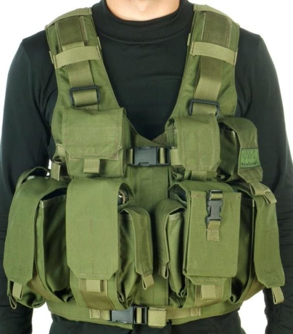 0000733 combatant vest with optional hydration system pouch made by marom dolphin